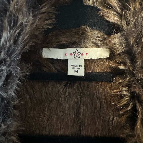 Fever faux fur vest size M - Picture 4 of 4